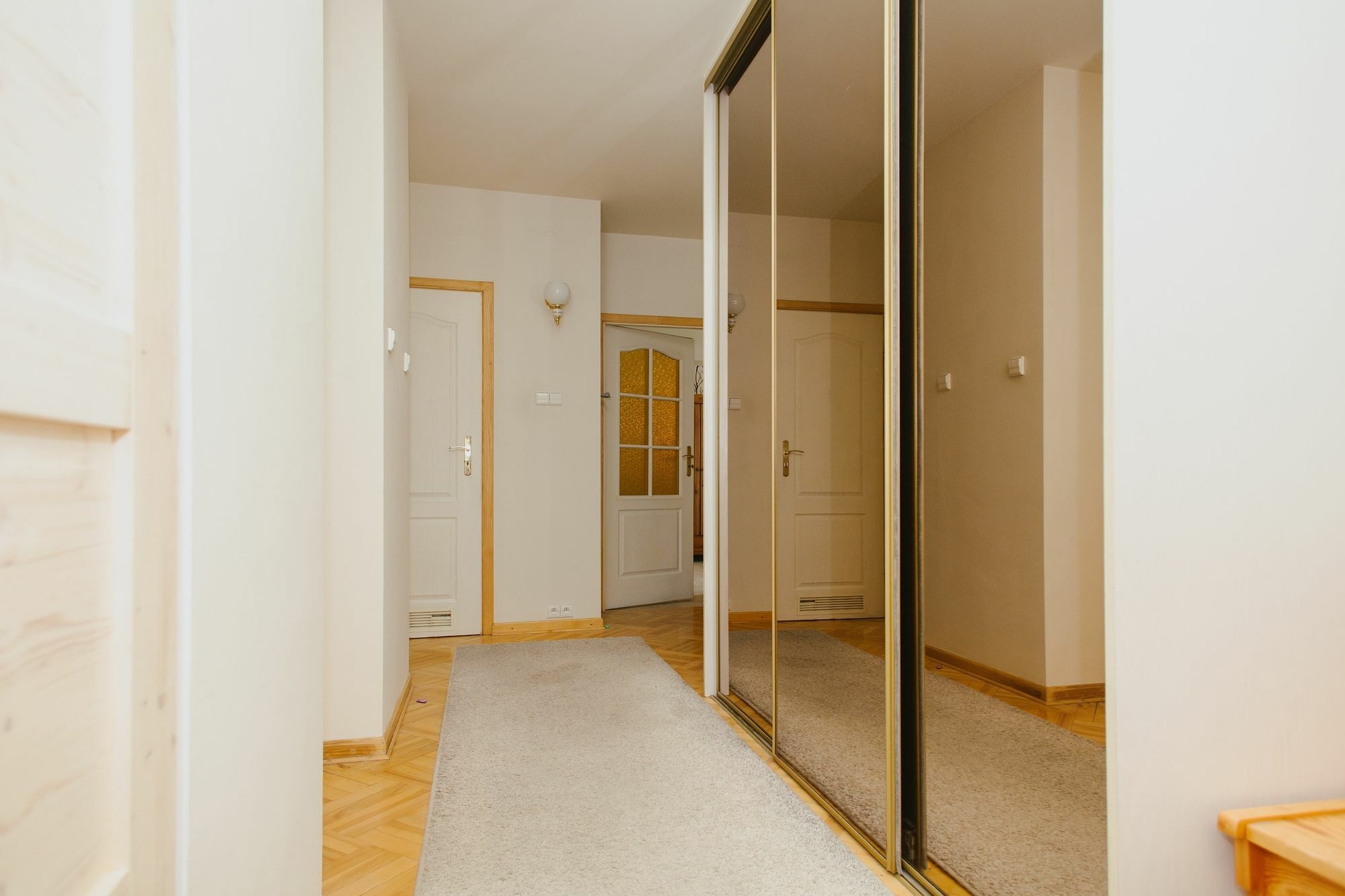 Lucka Rooms - Sound Of Silence Warsaw Ngoại thất bức ảnh